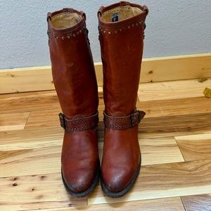 Frye leather boots size 6